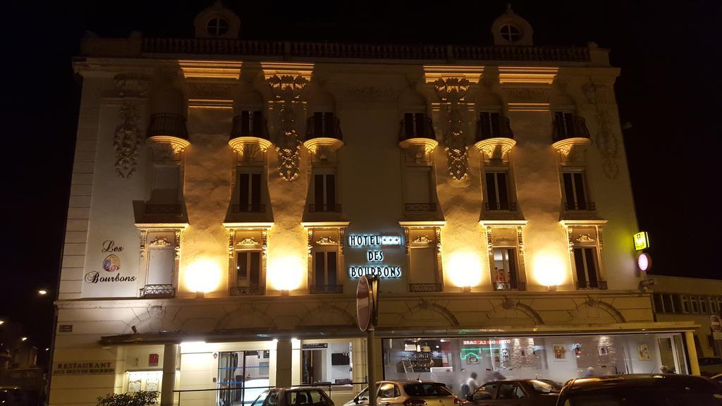 Logis Hotel Des Bourbons Монлюсон Екстер'єр фото
